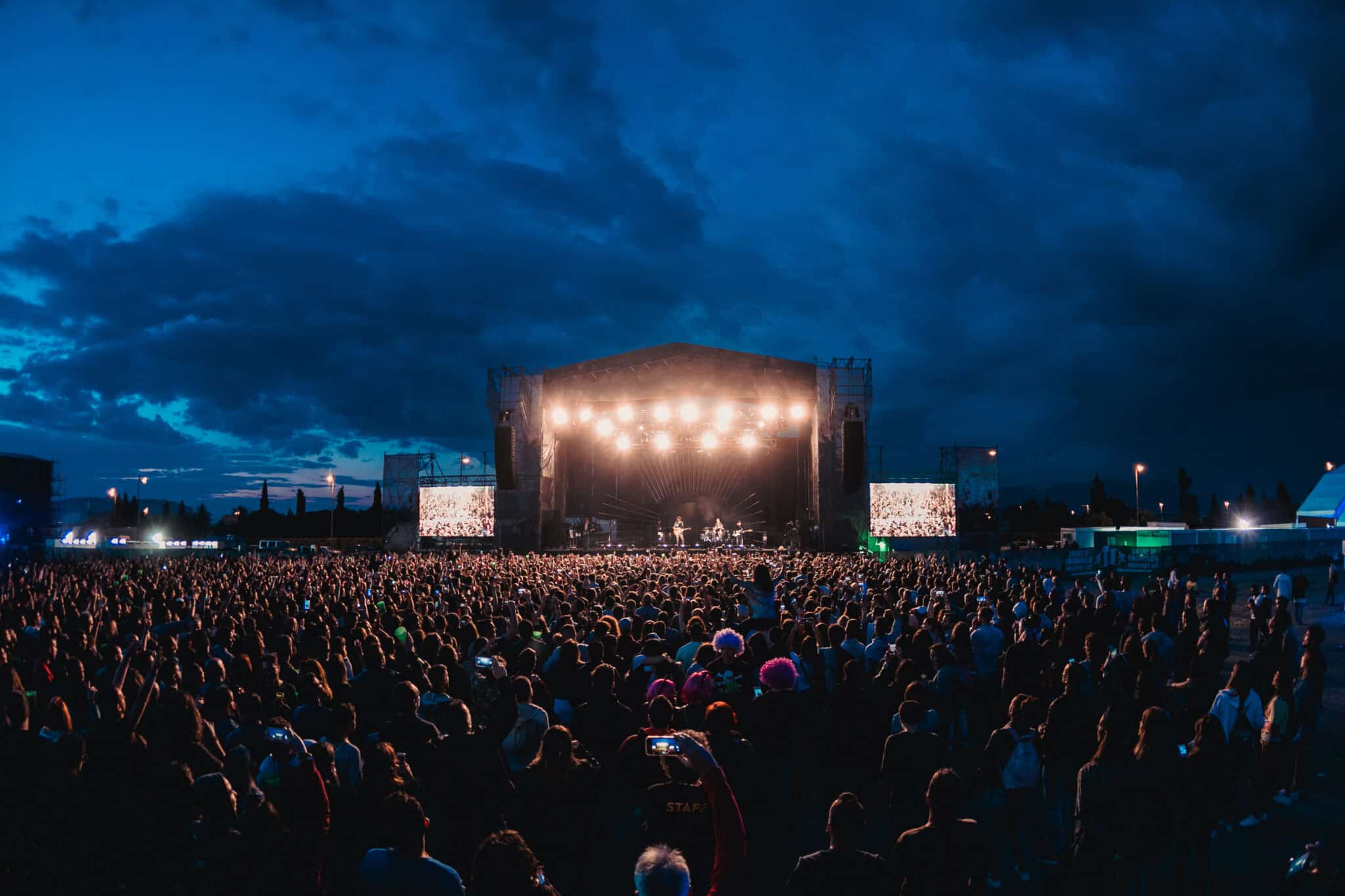 Déploiement Réseau sans fil concert | Wi-Fi événementiel | réseaux temporaires pour salons, conférences et festivals